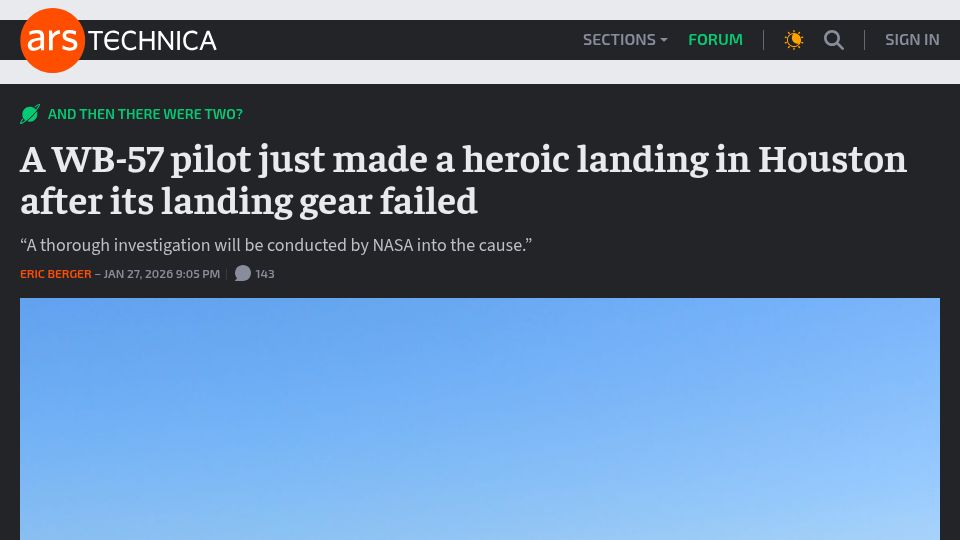 Screenshot of arstechnica.com: NASA's WB-57 crash lands at Houston
