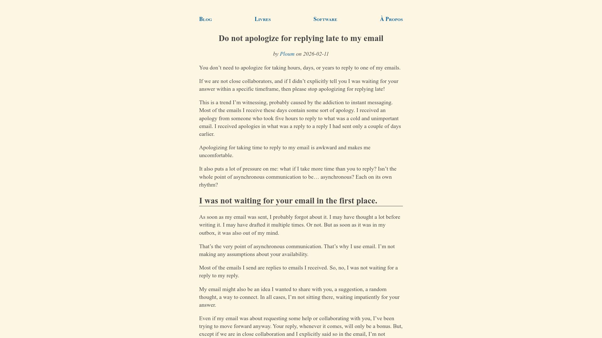 Screenshot of ploum.net: Do not apologize for replying late to my email