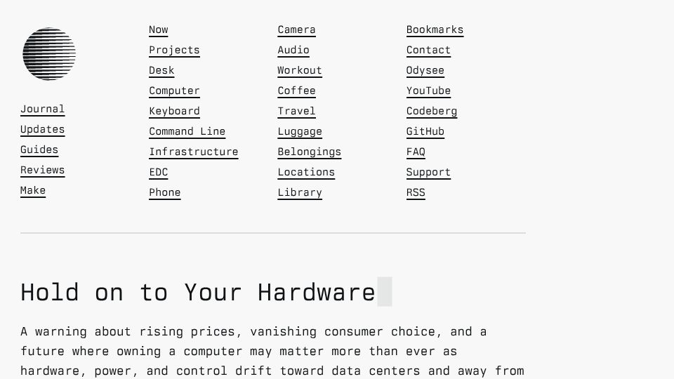 Screenshot of xn--gckvb8fzb.com: Hold on to Your Hardware