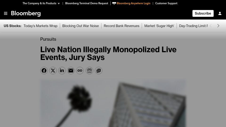 Screenshot of bloomberg.com: Live Nation illegally monopolized ticketing market, jury finds