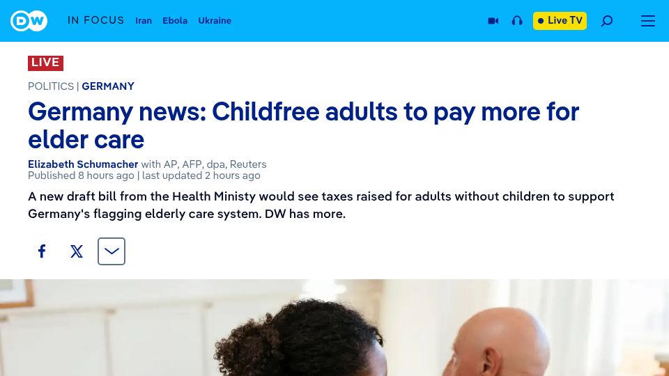 Screenshot of dw.com: Germany news: Childfree adults to pay more for elder care