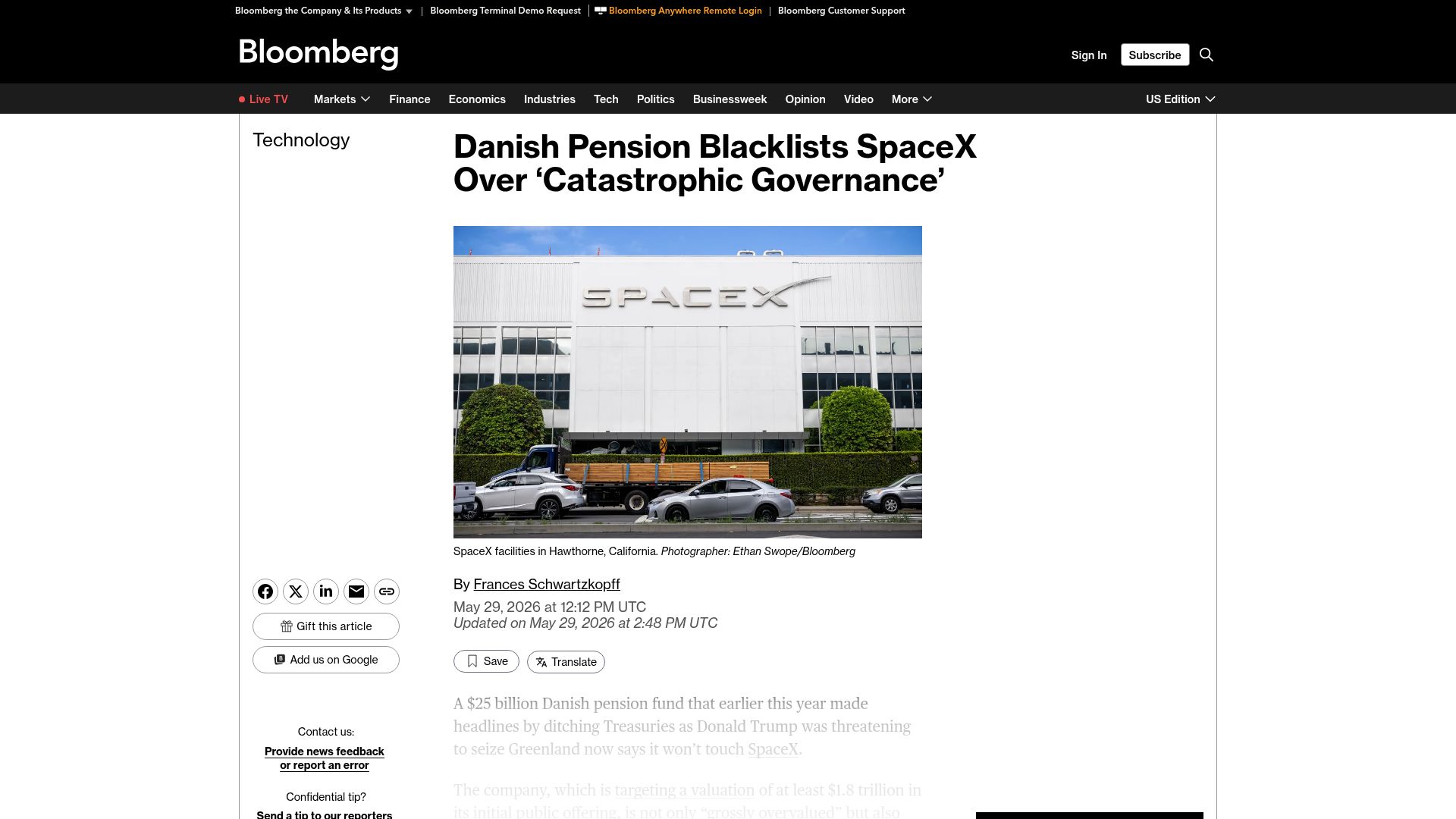 Screenshot of bloomberg.com: Danish Pension Blacklists SpaceX over 'Catastrophic Governance'