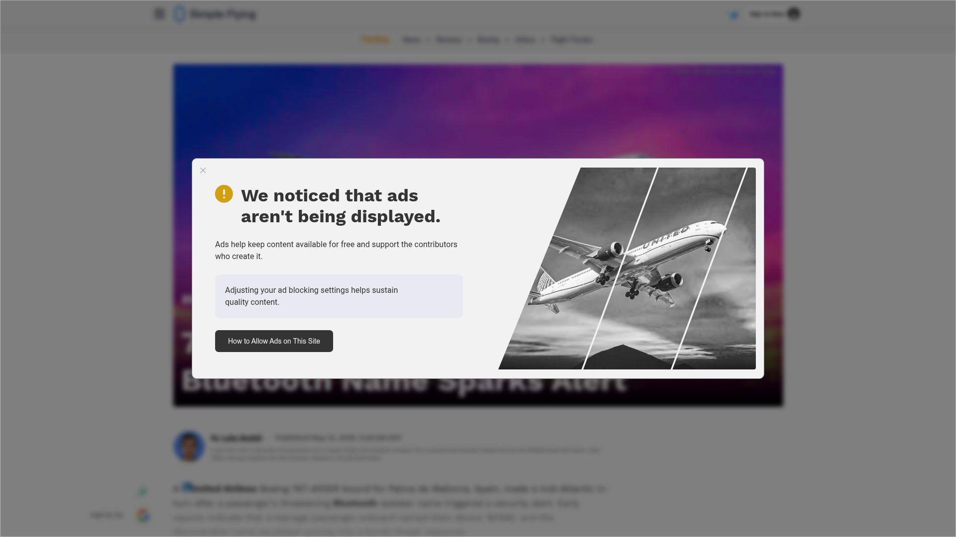 Screenshot of simpleflying.com: United Airlines 767 returns to Newark after Bluetooth name sparks alert