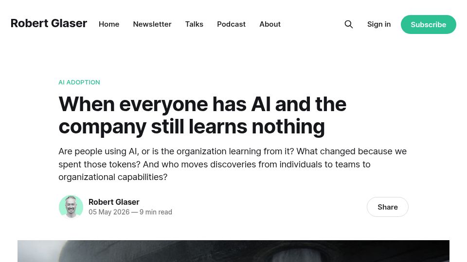 Screenshot of robert-glaser.de: When everyone has AI and the company still learns nothing