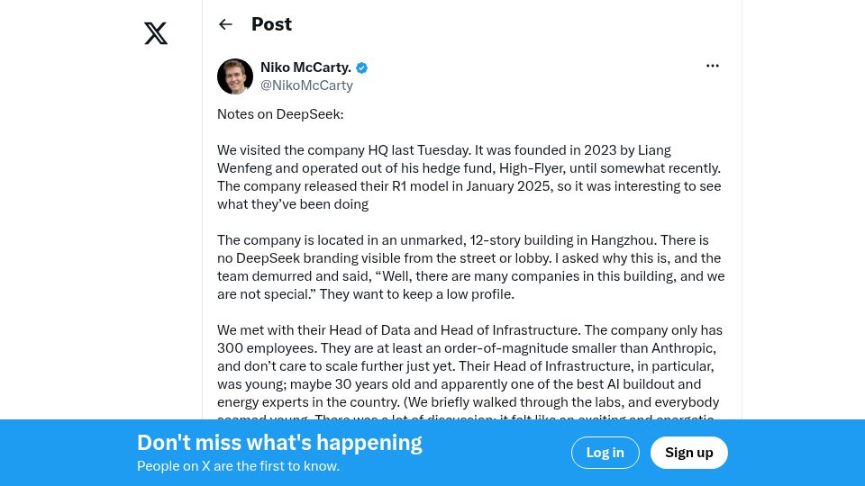 Screenshot of Hacker News post: Notes on DeepSeek