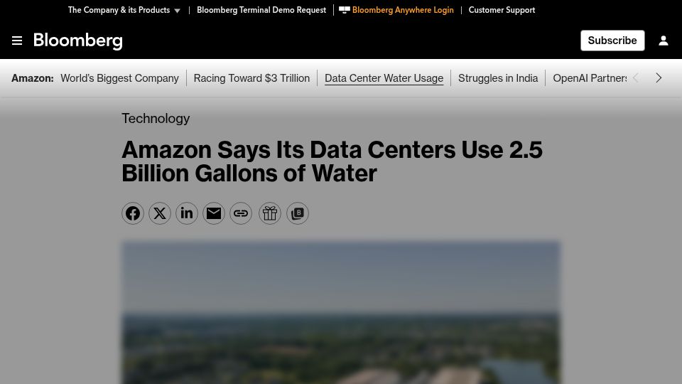 Screenshot of bloomberg.com: Amazon Says Its Data Centers Use 2.5B Gallons of Water