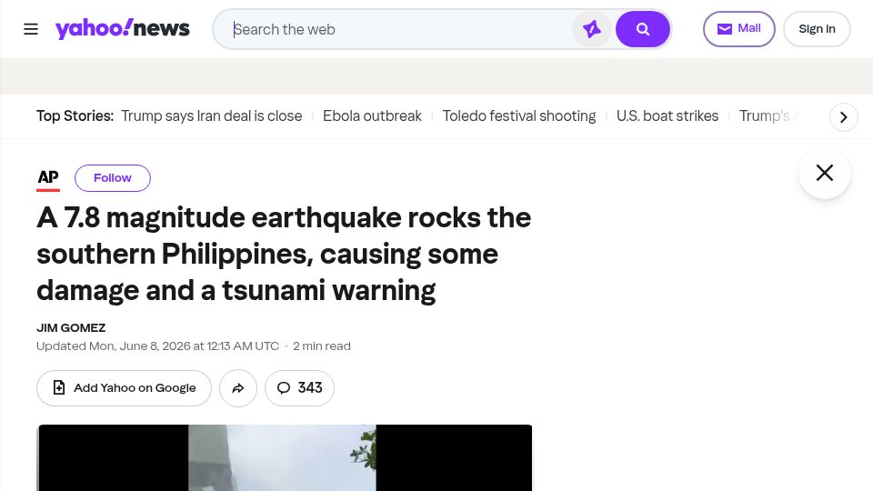 Screenshot of yahoo.com: 7.8 magnitude earthquake shakes part of southern Philippines. Tsunami possible