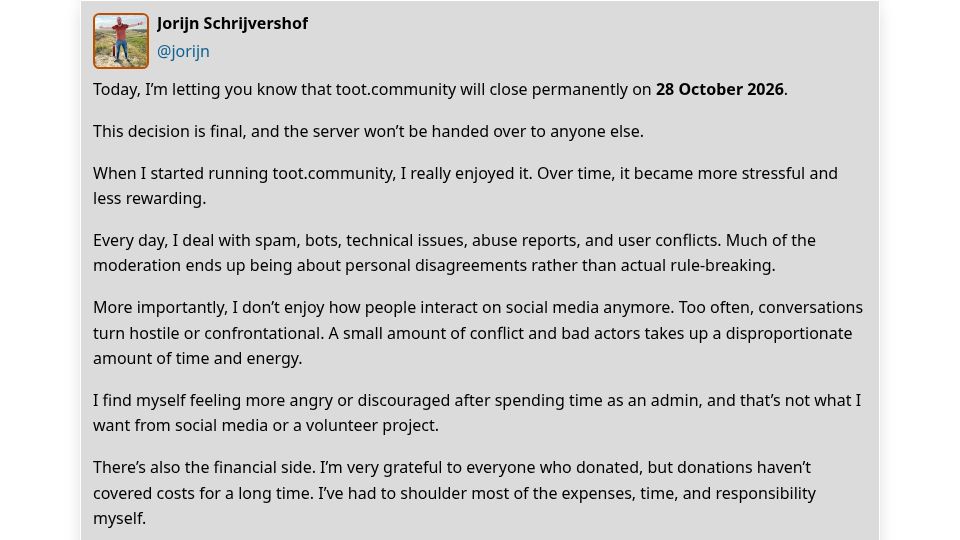 Screenshot of social.jorijn.com: Toot.community is shutting down