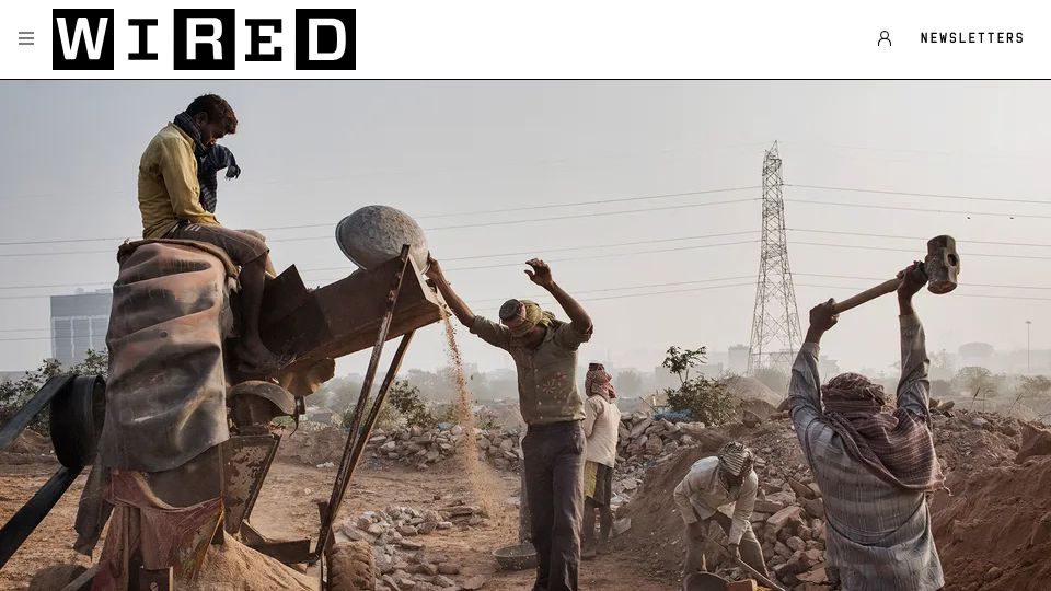 Screenshot of wired.com: Global demand for sand spawned a worldwide boom in illegal mining (2015)