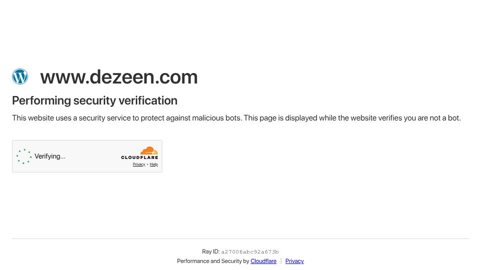 Screenshot of dezeen.com: Dress made of living mycelium can renew and repair itself
