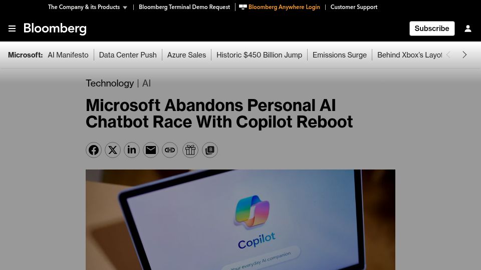 Screenshot of bloomberg.com: Microsoft abandons personal AI chatbot race with Copilot reboot