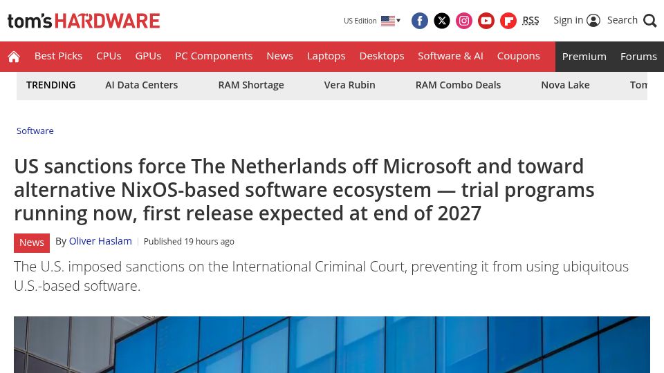 Screenshot of tomshardware.com: US sanctions force The Netherlands off Microsoft and toward alternative NixOS